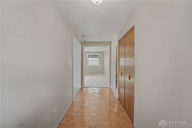 143 S Dorset Road, Troy, OH 45373