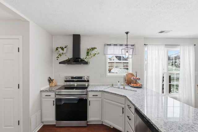 2224 Arthur Way, Lexington, KY 40509