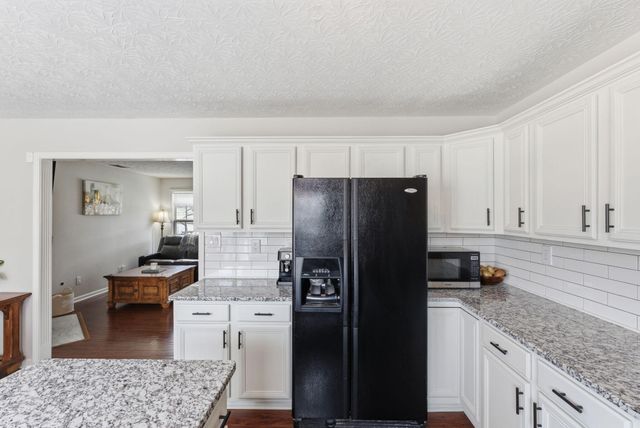 2224 Arthur Way, Lexington, KY 40509