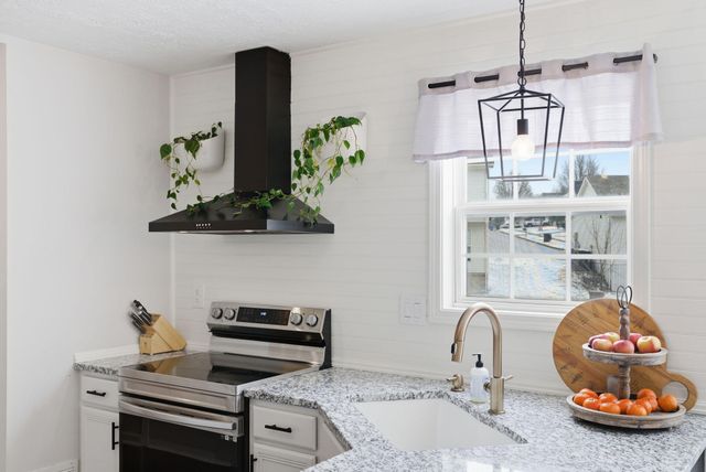 2224 Arthur Way, Lexington, KY 40509