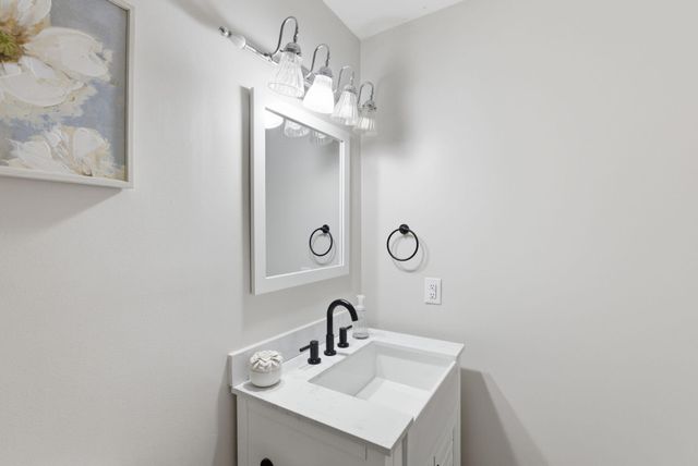 2224 Arthur Way, Lexington, KY 40509