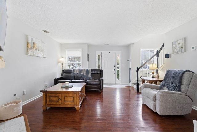 2224 Arthur Way, Lexington, KY 40509