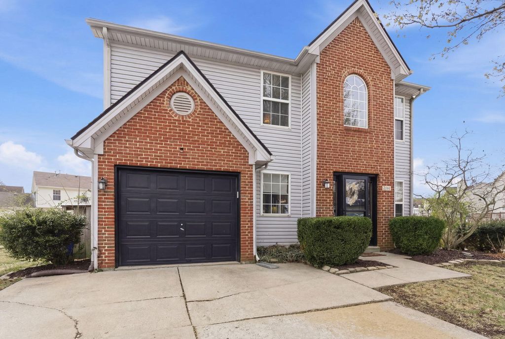 2224 Arthur Way, Lexington, KY 40509