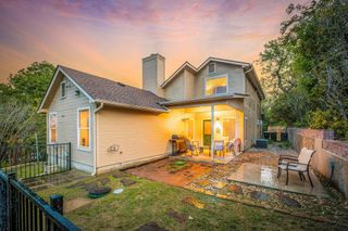 110 Hunter Ridge RD, San Marcos, TX 78666