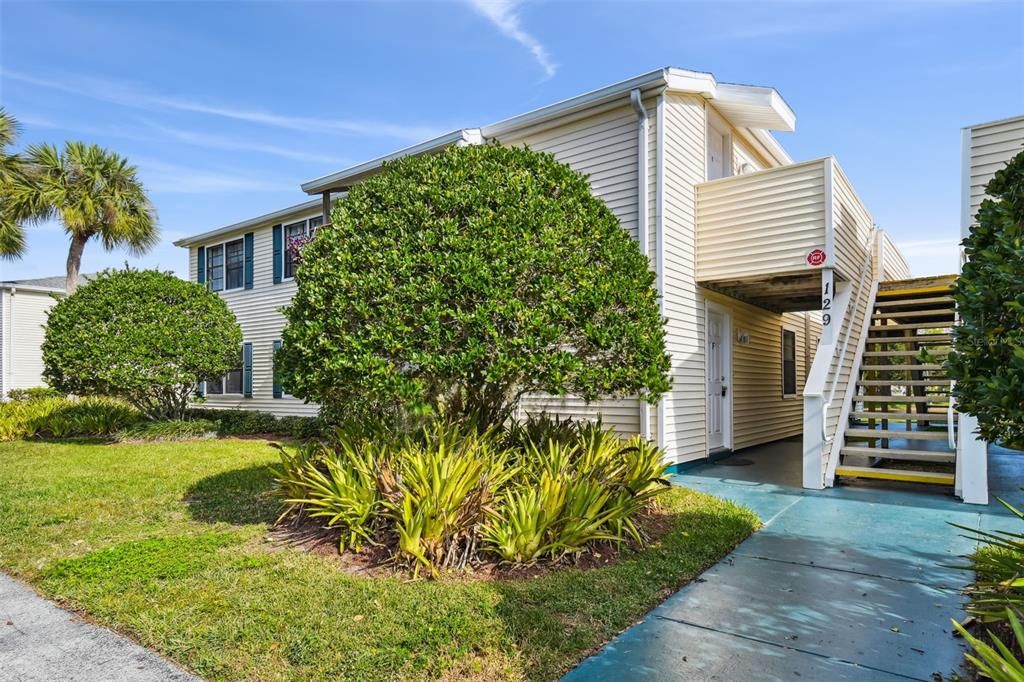 129 CAMPHOR CIRCLE F, Oldsmar, FL 34677
