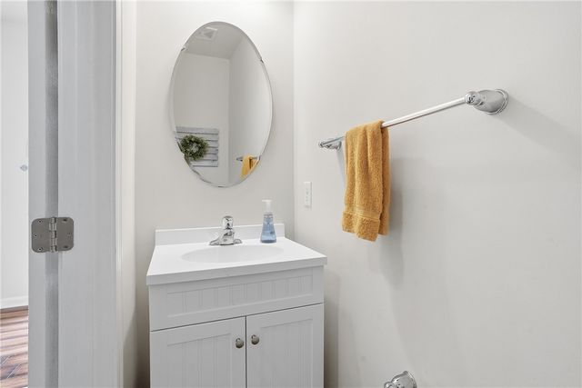 205 Broadstone Drive, Adams Twp, PA 16046