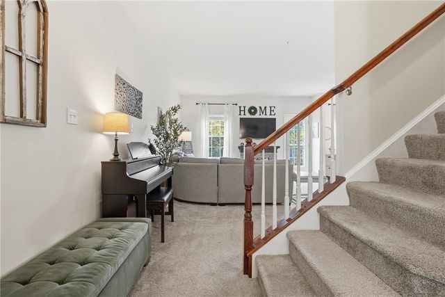 205 Broadstone Drive, Adams Twp, PA 16046