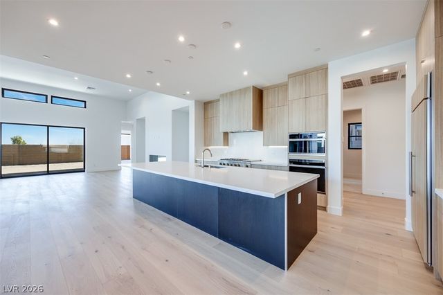 125 Tiller Point Street, Las Vegas, NV 89138