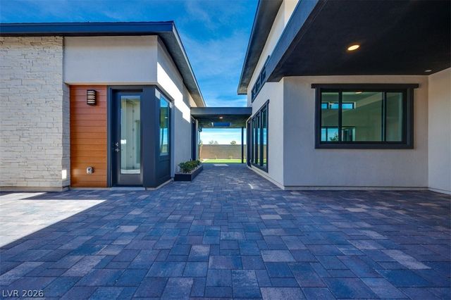 125 Tiller Point Street, Las Vegas, NV 89138