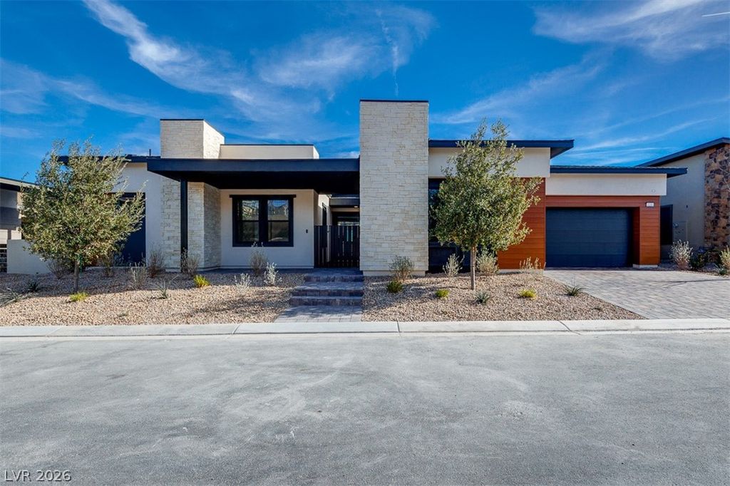 125 Tiller Point Street, Las Vegas, NV 89138