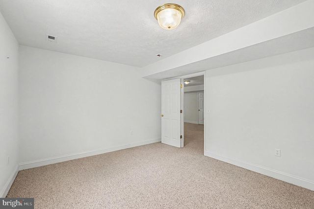 15 GRASSLAND ST, Stafford, VA 22554