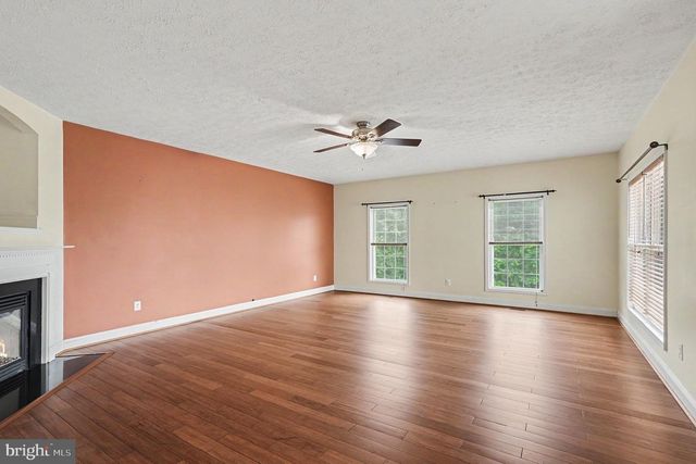 15 GRASSLAND ST, Stafford, VA 22554