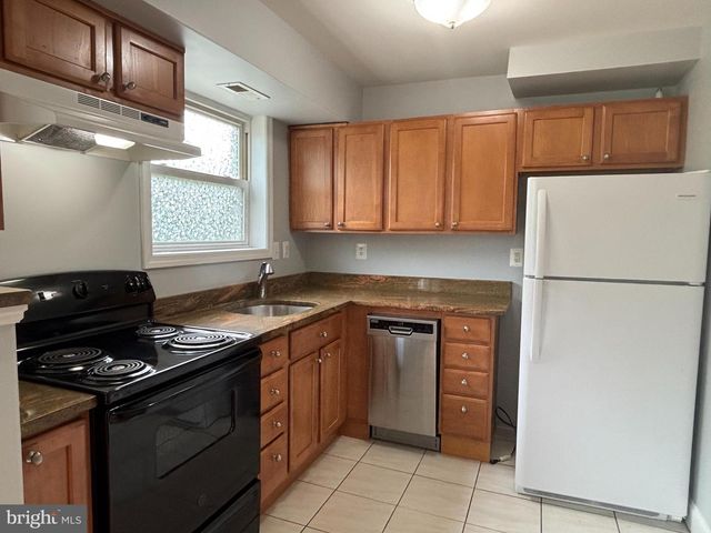 4800 C ST SE #201, Washington, DC 20019
