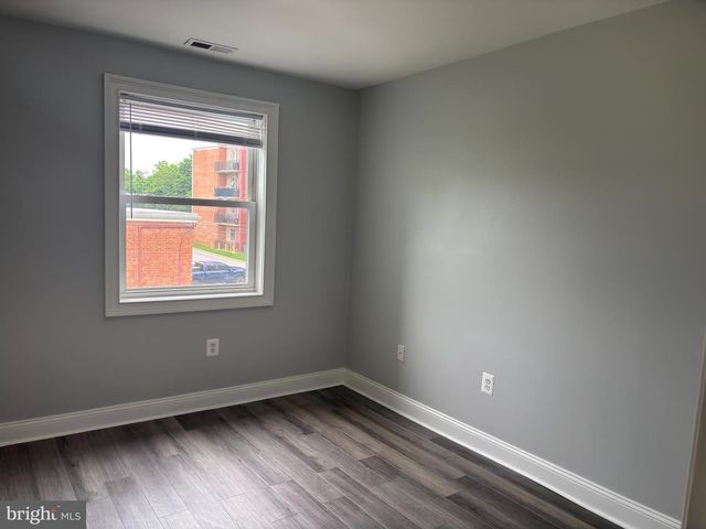 4800 C ST SE #201, Washington, DC 20019