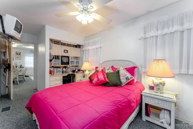 612 Sand Dollar Drive, Port Isabel, TX 78578