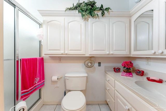 612 Sand Dollar Drive, Port Isabel, TX 78578