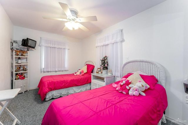 612 Sand Dollar Drive, Port Isabel, TX 78578