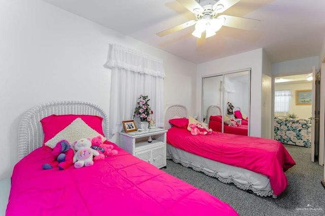 612 Sand Dollar Drive, Port Isabel, TX 78578