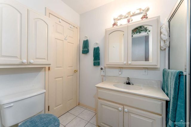 612 Sand Dollar Drive, Port Isabel, TX 78578