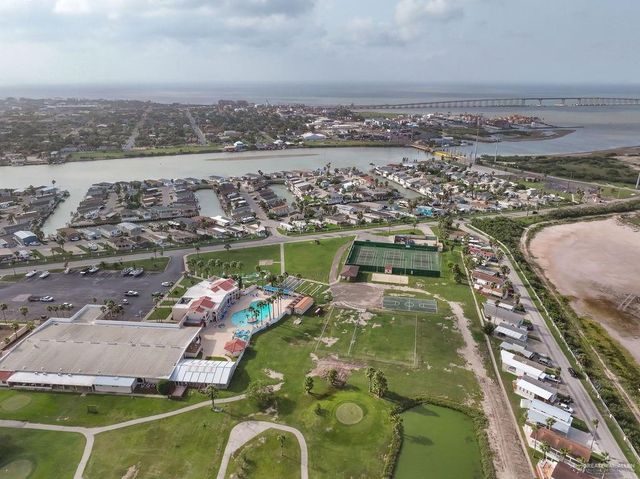 612 Sand Dollar Drive, Port Isabel, TX 78578