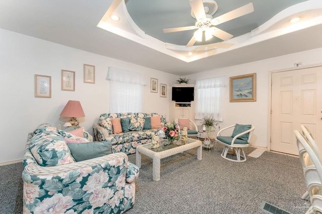 612 Sand Dollar Drive, Port Isabel, TX 78578