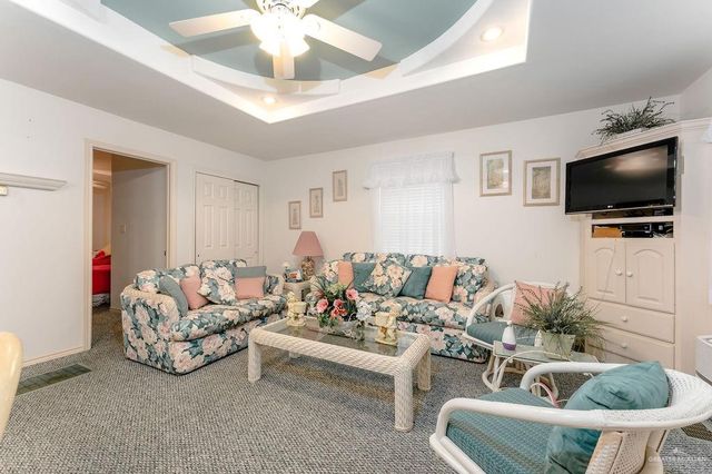 612 Sand Dollar Drive, Port Isabel, TX 78578