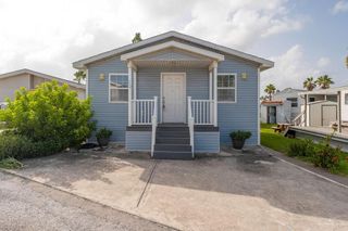 612 Sand Dollar Drive, Port Isabel, TX 78578