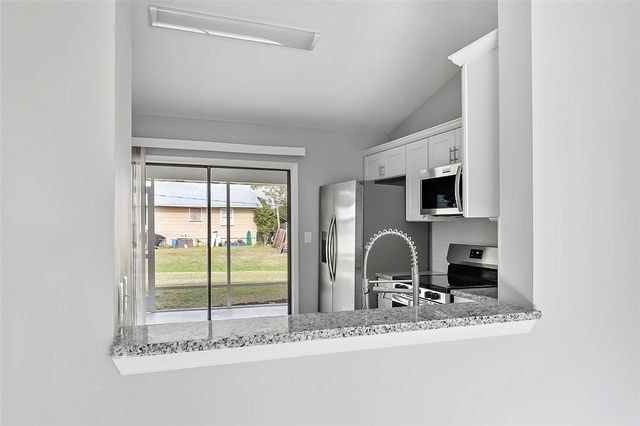 914 Devon Avenue, Sebastian, FL 32958