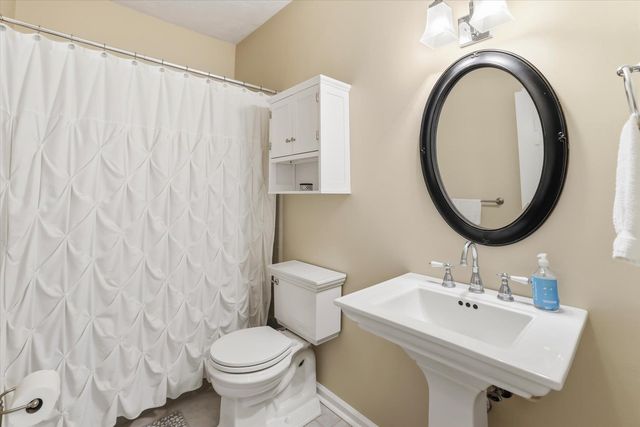 9016 Glen Eagle Way, Tallahassee, FL 32312