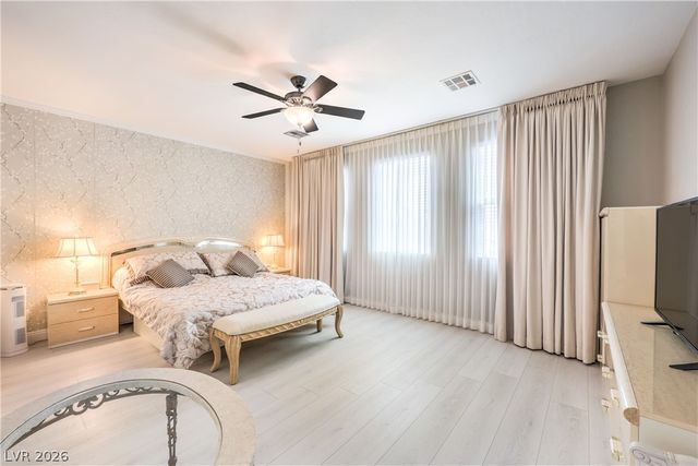 207 Augusta Course Avenue, Las Vegas, NV 89148