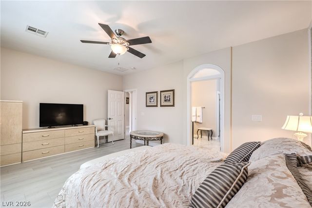 207 Augusta Course Avenue, Las Vegas, NV 89148