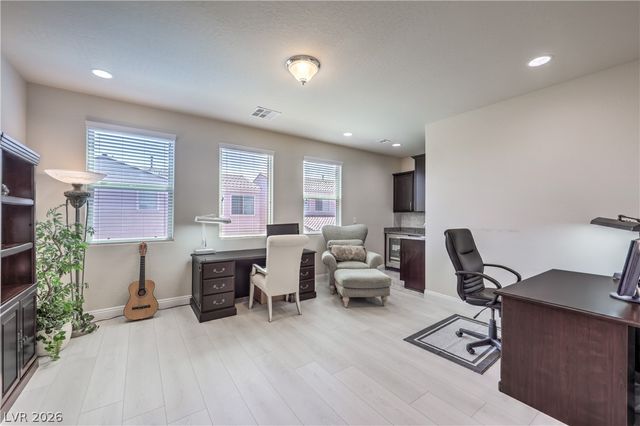 207 Augusta Course Avenue, Las Vegas, NV 89148
