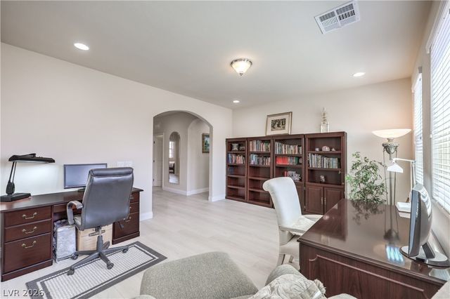207 Augusta Course Avenue, Las Vegas, NV 89148