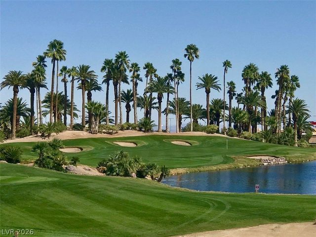 207 Augusta Course Avenue, Las Vegas, NV 89148