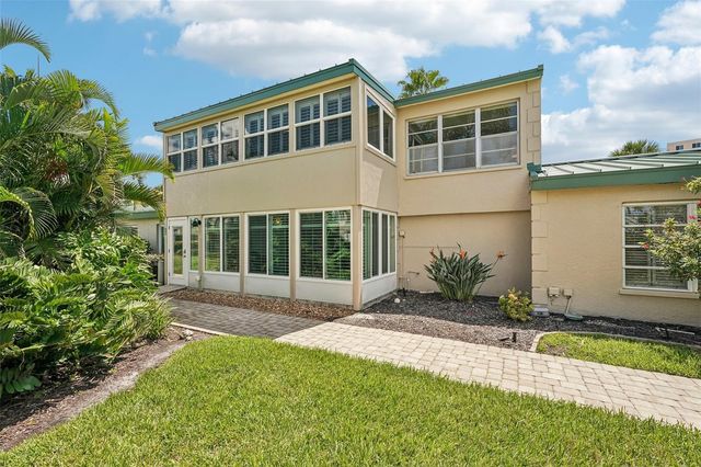 5860 MIDNIGHT PASS ROAD 23, Sarasota, FL 34242