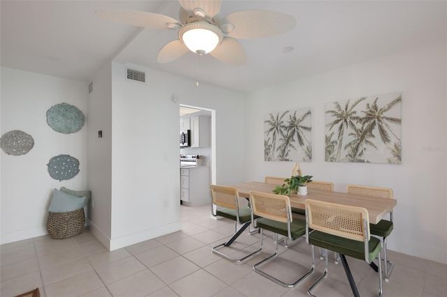 5860 MIDNIGHT PASS ROAD 23, Sarasota, FL 34242