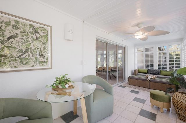 5860 MIDNIGHT PASS ROAD 23, Sarasota, FL 34242