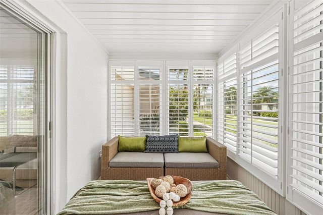 5860 MIDNIGHT PASS ROAD 23, Sarasota, FL 34242