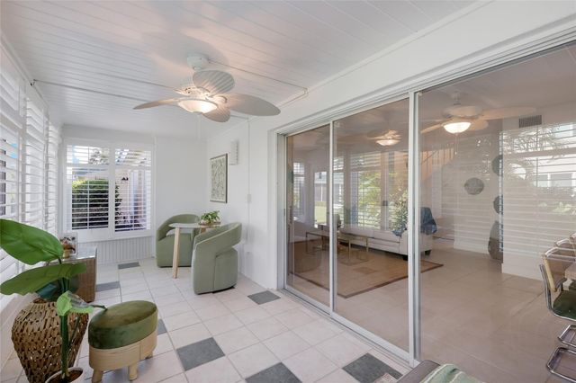5860 MIDNIGHT PASS ROAD 23, Sarasota, FL 34242