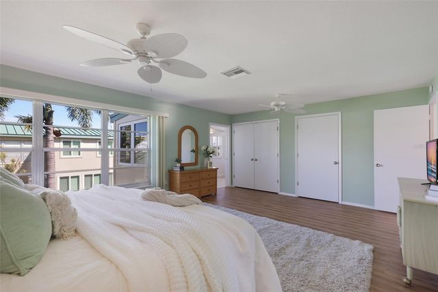 5860 MIDNIGHT PASS ROAD 23, Sarasota, FL 34242