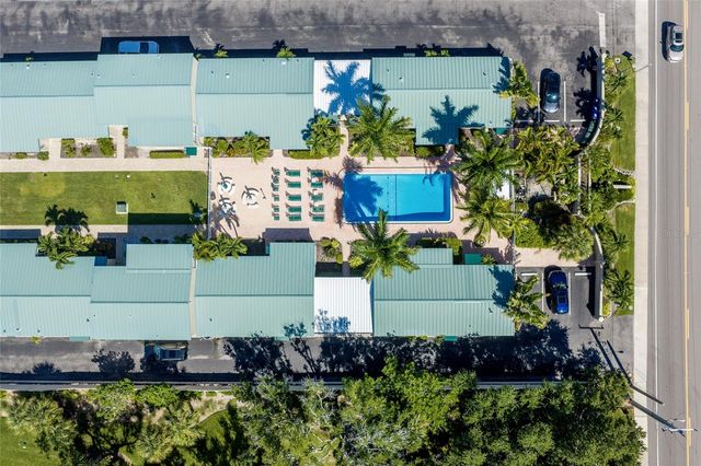 5860 MIDNIGHT PASS ROAD 23, Sarasota, FL 34242