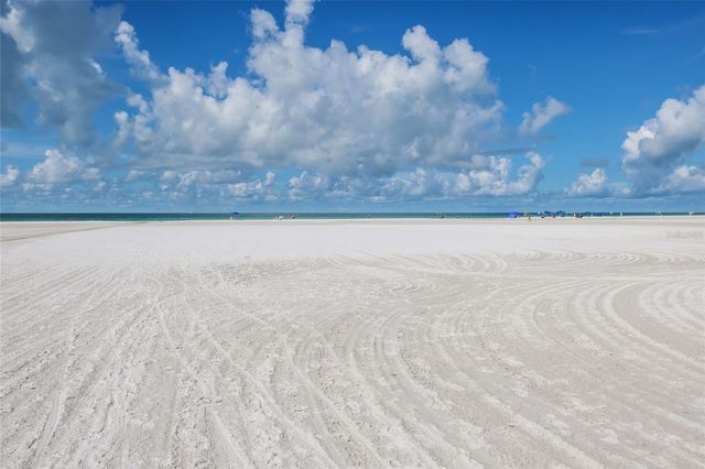 5860 MIDNIGHT PASS ROAD 23, Sarasota, FL 34242