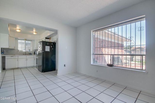 4724 AMBASSADOR Drive, El Paso, TX 79924
