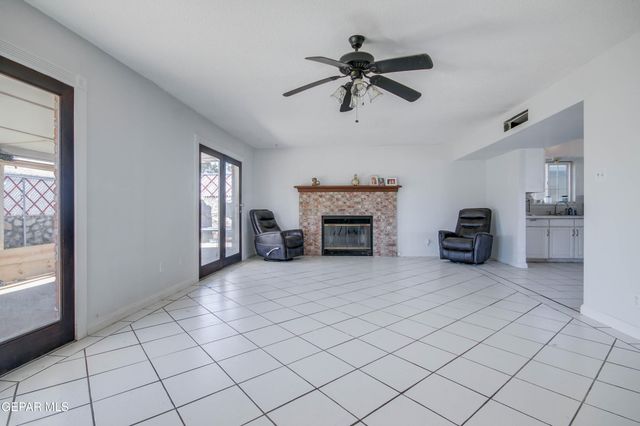 4724 AMBASSADOR Drive, El Paso, TX 79924