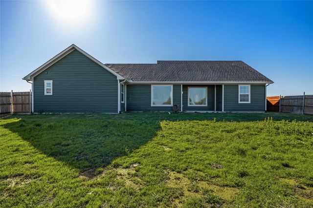 700 Lathem Boulevard, Venus, TX 76084