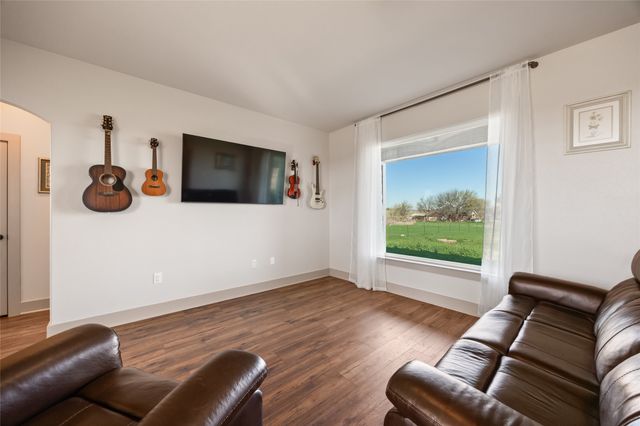 700 Lathem Boulevard, Venus, TX 76084