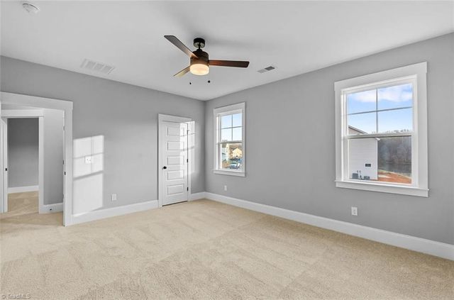 4514 Hanes Lake Drive, Winston-salem, NC 27106