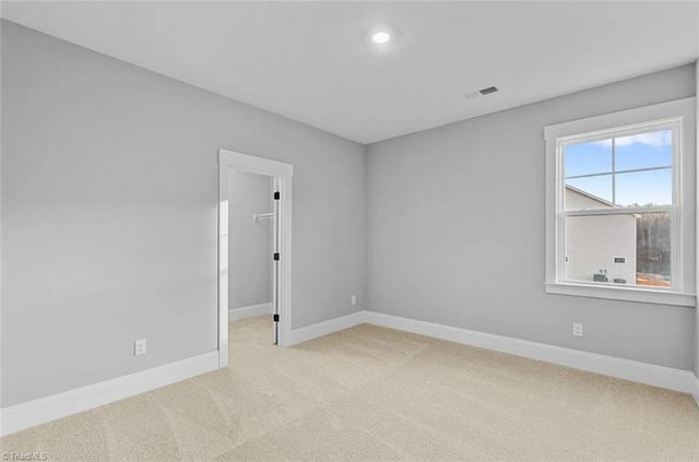 4514 Hanes Lake Drive, Winston-salem, NC 27106