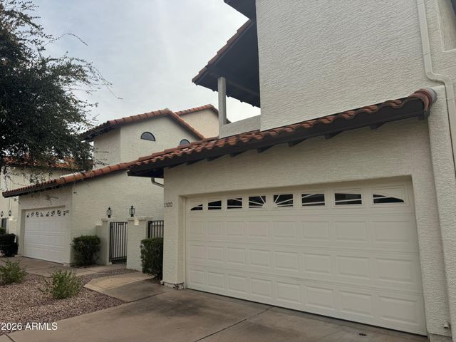 11011 N 92ND Street 1100, Scottsdale, AZ 85260