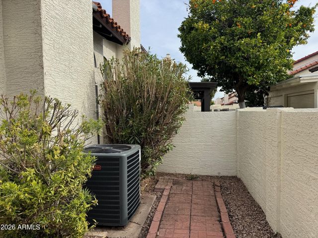 11011 N 92ND Street 1100, Scottsdale, AZ 85260